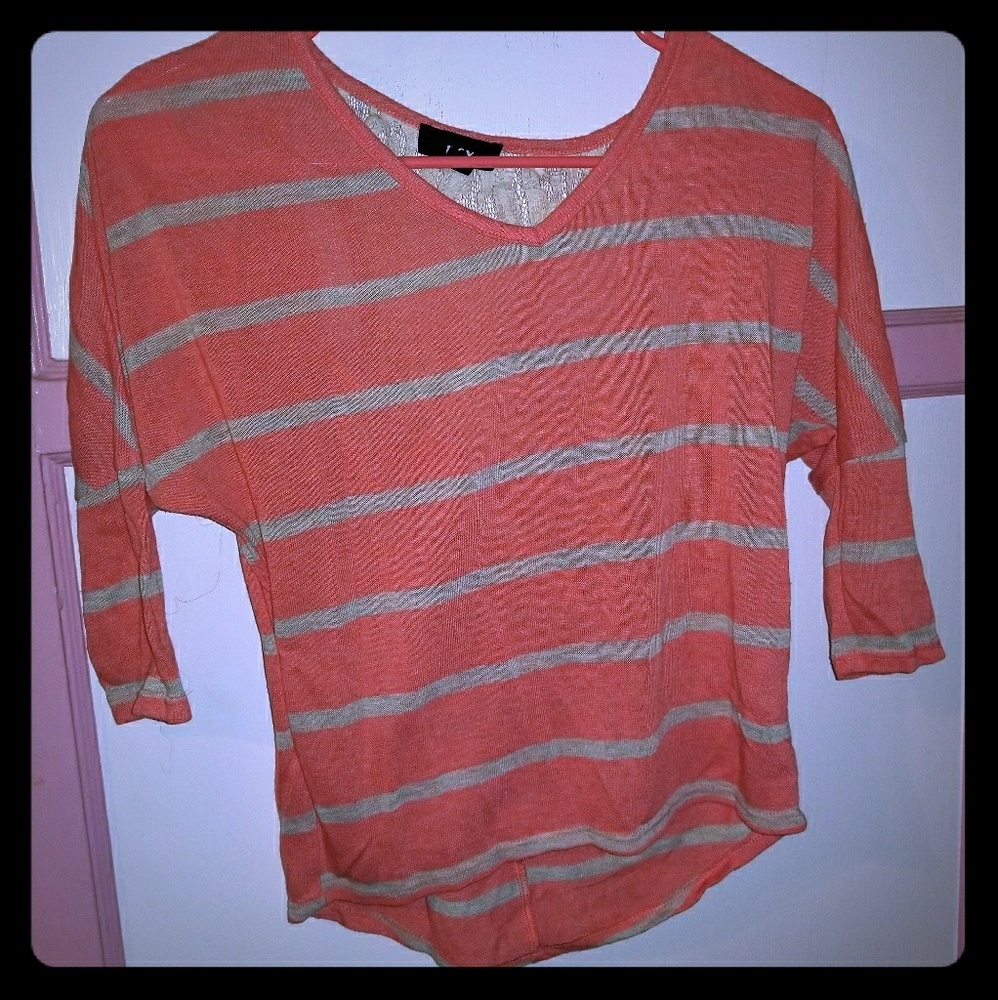 3/4 striped top